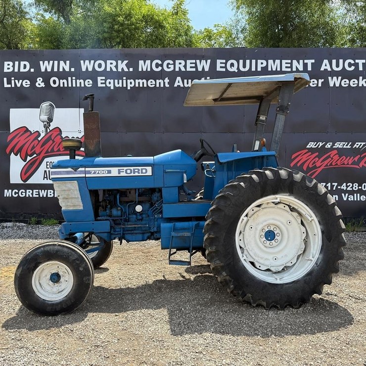 FORD 7700