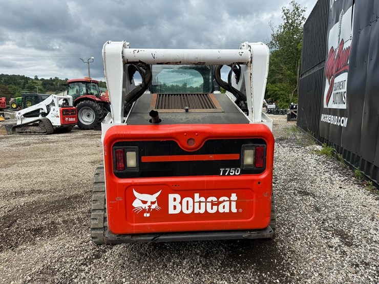 2012-bobcat-t750-image-3