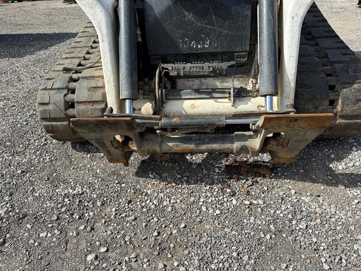 2020-bobcat-t76-image-9