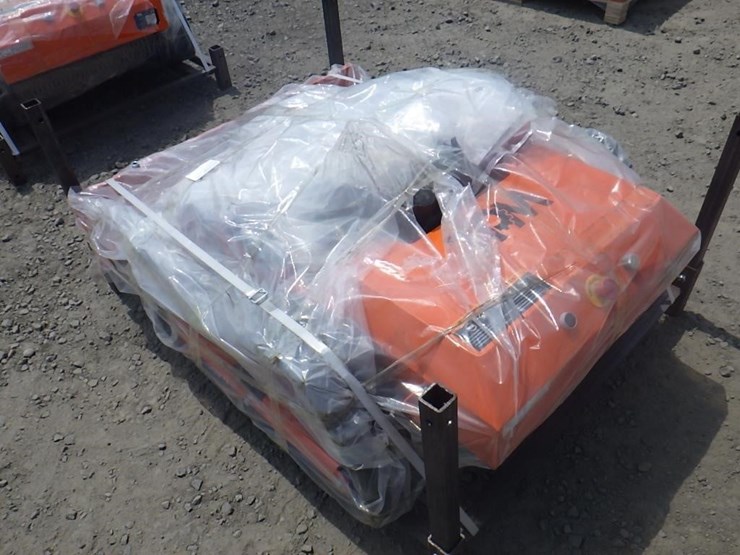 2026-tpm-rm900sb-24v-remote-control-mower-image-2