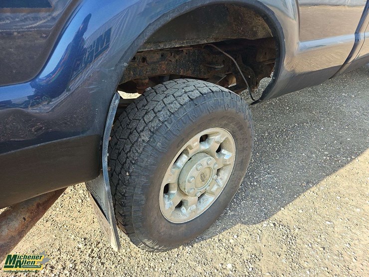 2013-ford-f350-image-12