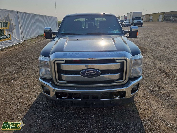 2013-ford-f350-image-8