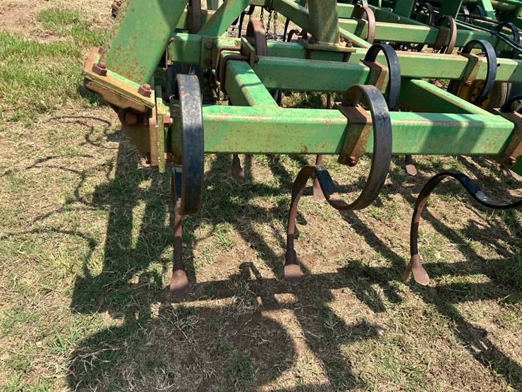 john-deere-34-image-59