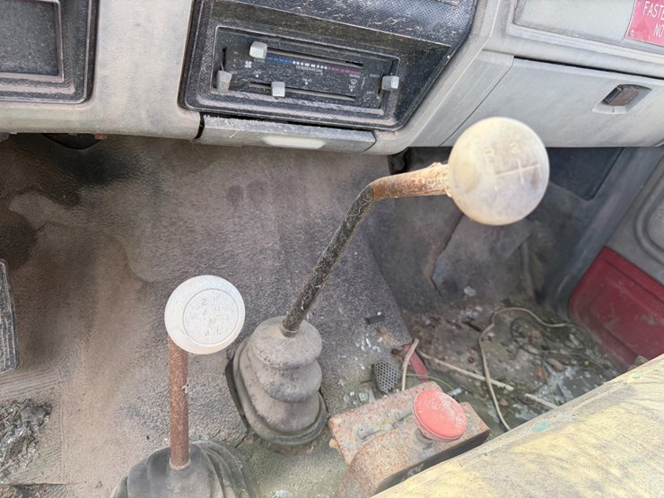 1985-ford-f700-image-65