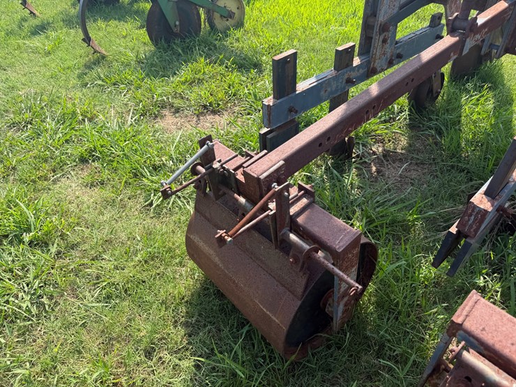 #52693-•-sprayrite-10-row-30"-cultivator-inv#52693-image-66