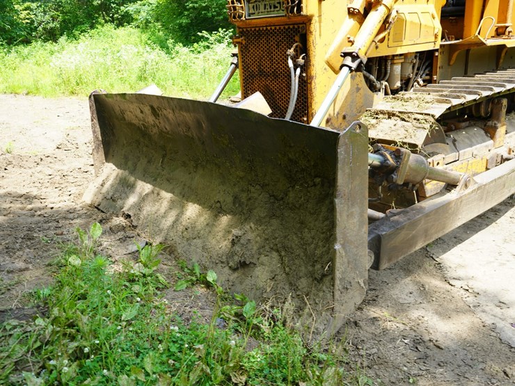 komatsu-d65e-6-image-13