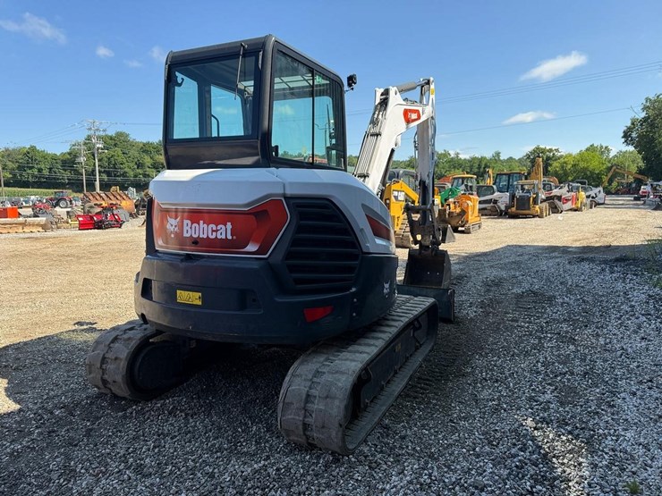 2021-bobcat-e60-image-4
