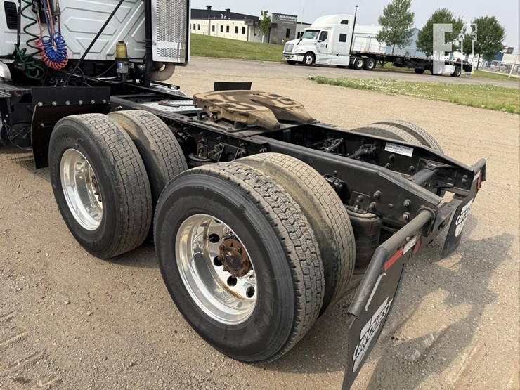 2009-international-transtar-8600-image-7