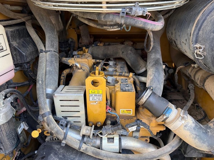 2016-caterpillar-289d-image-15