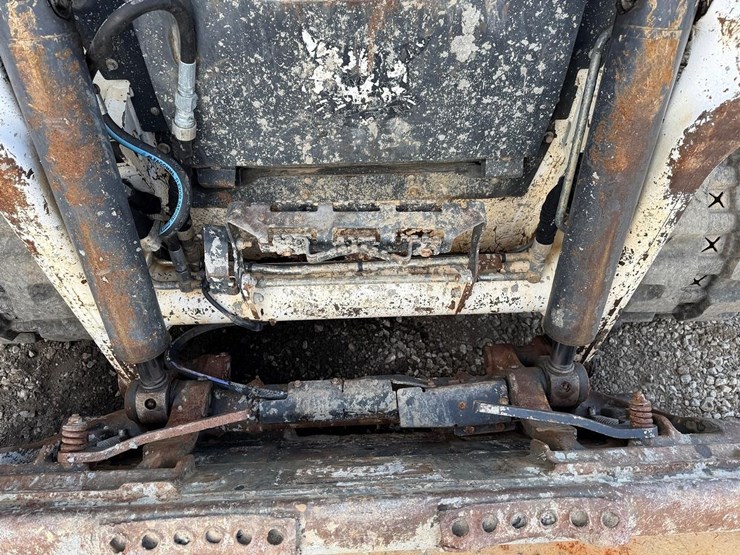 bobcat-t62-image-10