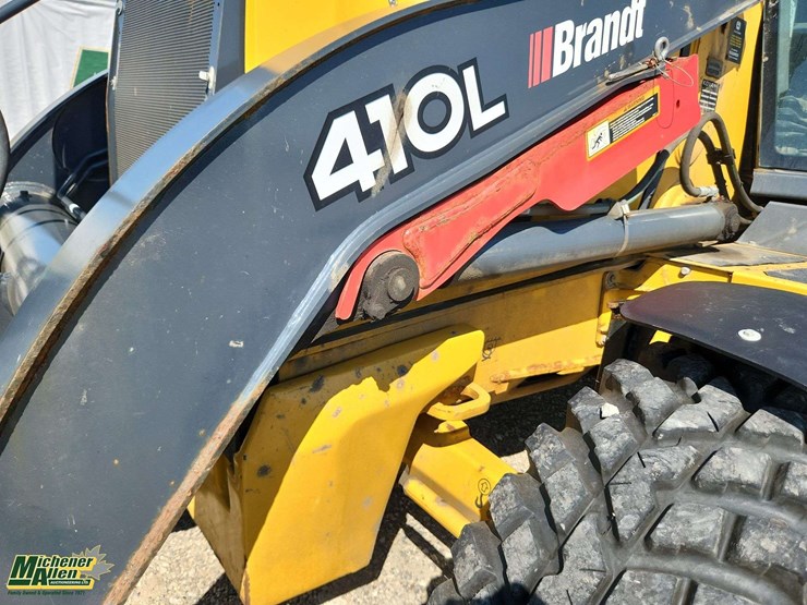 deere-410l-image-46