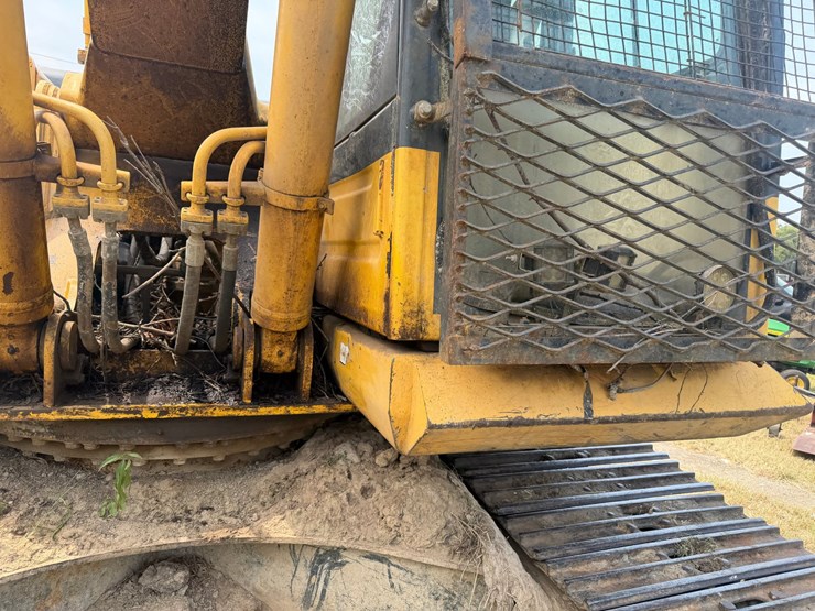 komatsu-pc200-image-65