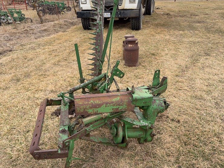 john-deere-sickle-bar-mower-image-2