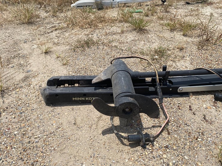 #39544-•-minn-kota-trolling-motor-image-6