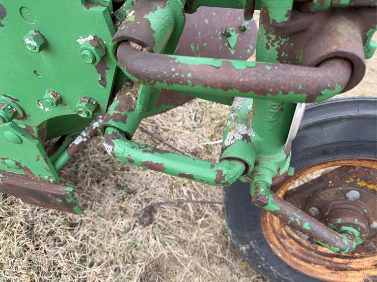 john-deere-555-image-22