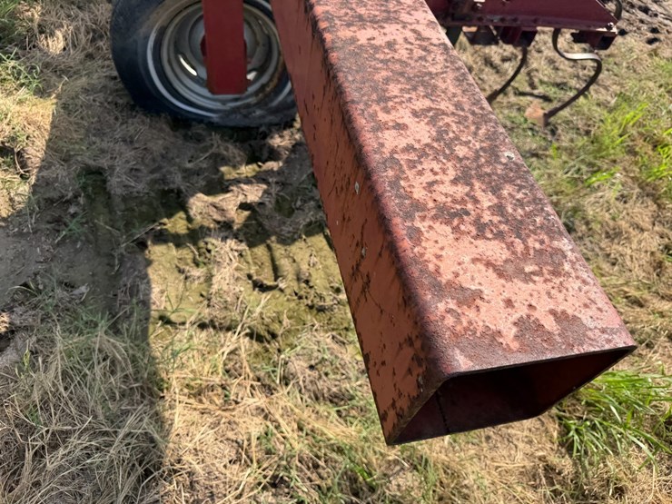 case-ih-183-image-28