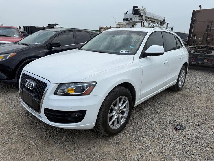 2012-audi-q5-image-1