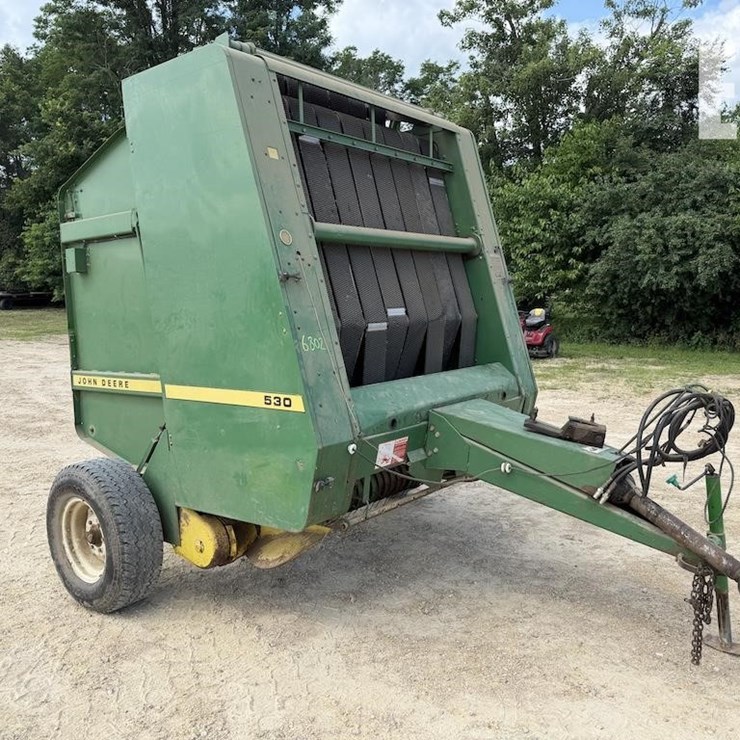 1988 JOHN DEERE 530