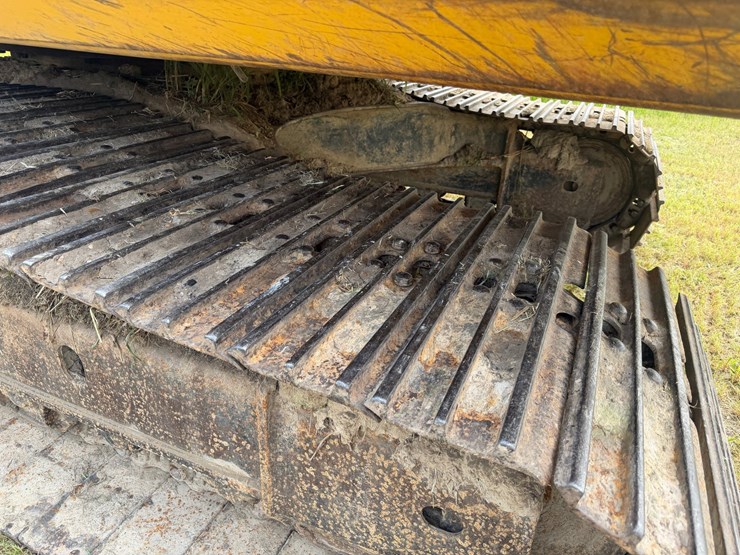komatsu-pc200-image-5