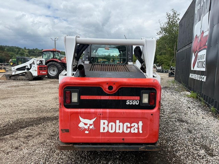 2020-bobcat-s590-image-3