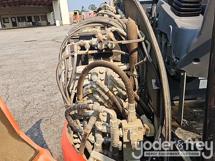 2024-kubota-kx033-4-image-26