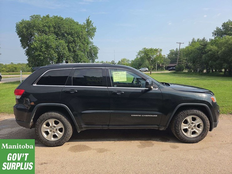 2014-jeep-grand-cherokee-image-8