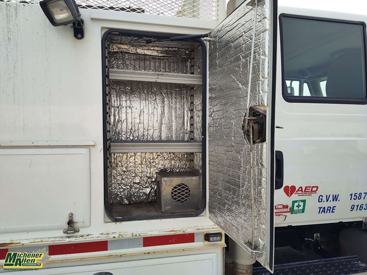 international-durastar-4400-image-35