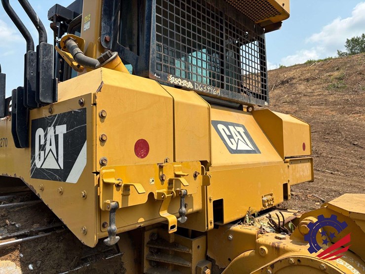 2015-caterpillar-d6t-lgp-image-73