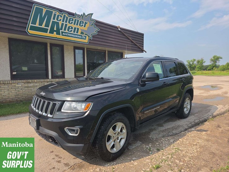 2014-jeep-grand-cherokee-image-1