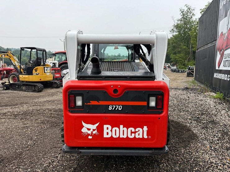 2022-bobcat-s770-image-3