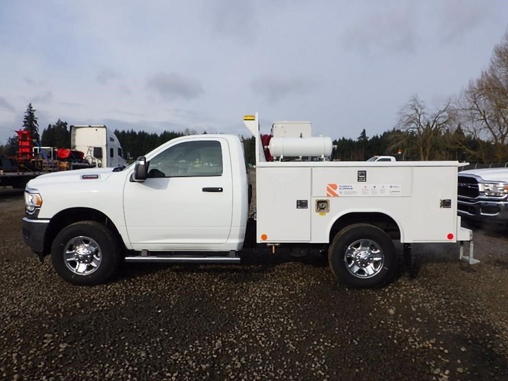 2024-dodge-ram-2500-image-8