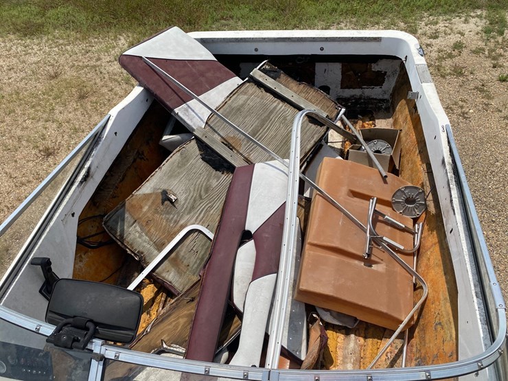#39102-•-ebbtide-190-se-boat-image-10