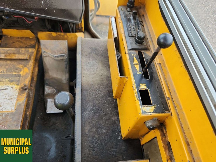 trackless-mt5t-image-30