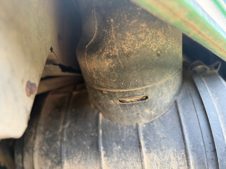 john-deere-8410t-image-59