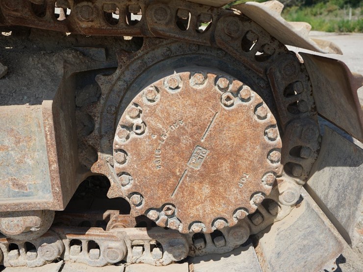 2002-komatsu-pc220-lc-7l-image-35