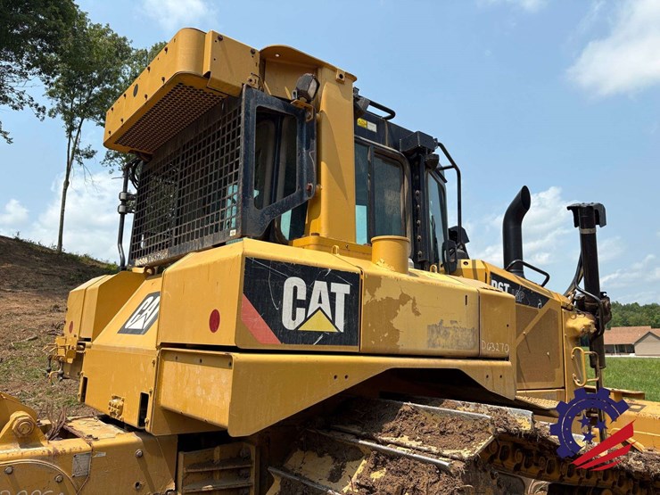 2015-caterpillar-d6t-lgp-image-81
