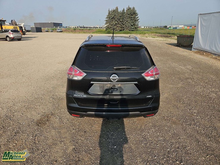 2016-nissan-rogue-image-6