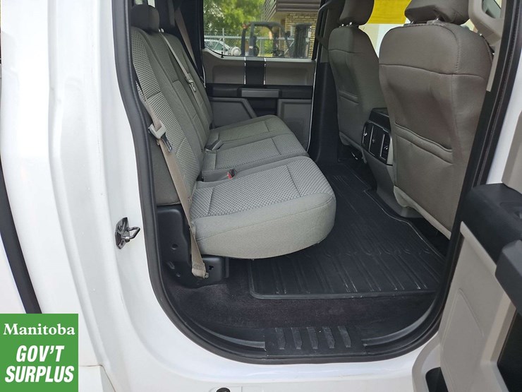 2015-ford-6.5-ft-image-19