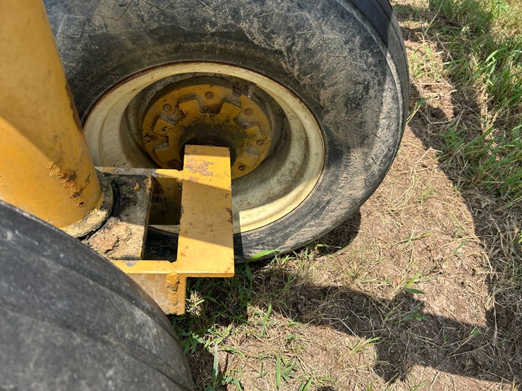 #52657-•-ward-pothole-eliminator-18'x70'-land-plane-271wr13-inv#52657-image-12