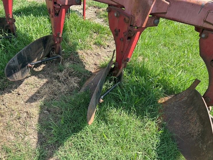 case-ih-165-image-8