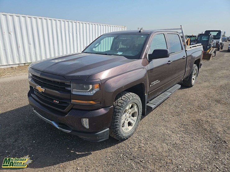 2016-chevrolet-silverado-1500-image-1