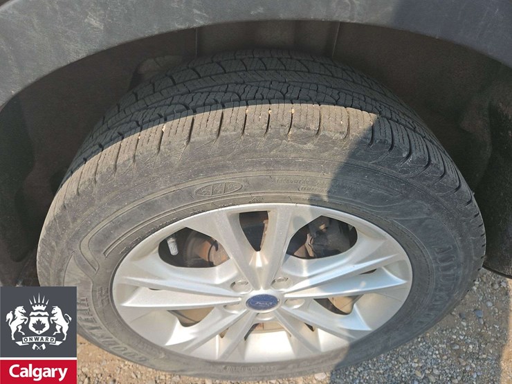 2016-ford-escape-image-10