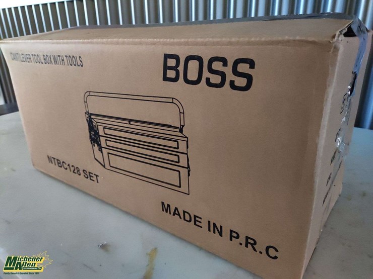 unused-boss-18in-x-8in-cantilever-tool-box-with-set-of-tools-and-foam-organizer-insert-image-10
