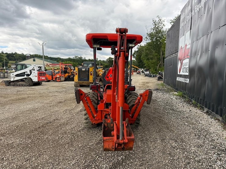 kubota-b26-image-3