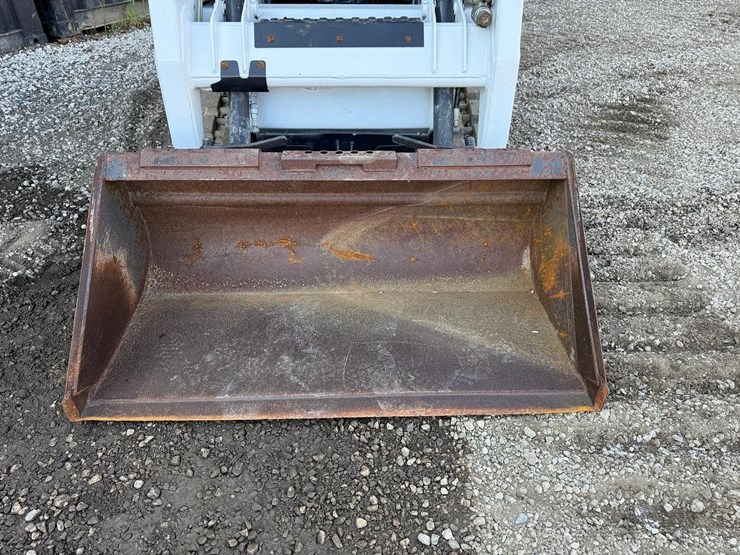 2014-bobcat-t110-image-9
