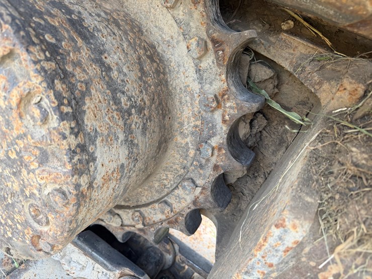 komatsu-pc200-image-10