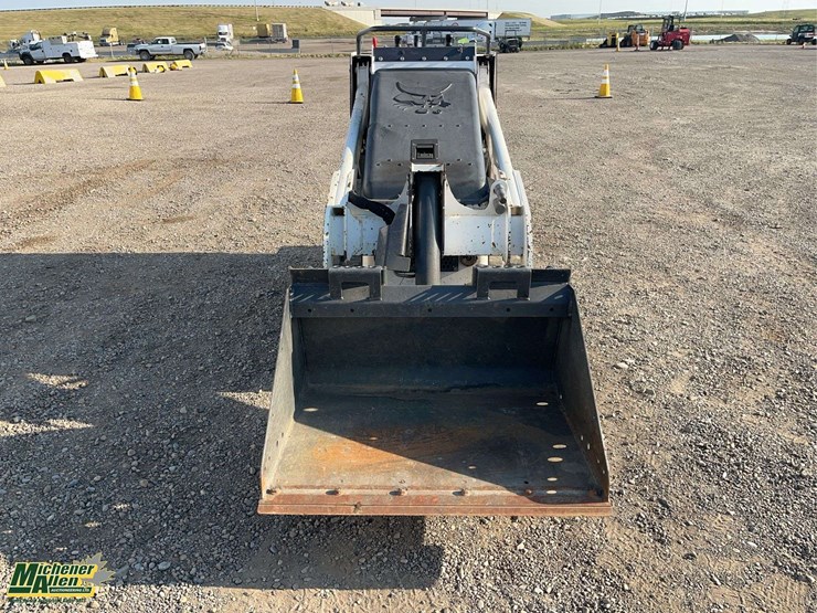 2019-bobcat-mt85-image-8