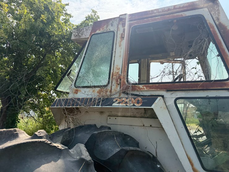 1979-j-i-case-2290-image-36