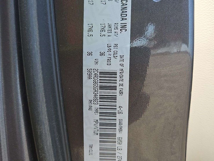 2016-dodge-grand-caravan-image-11