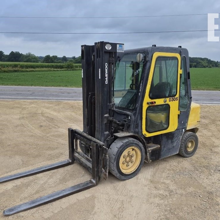 DAEWOO D30S